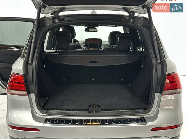 Серый Мерседес ГЛЕ-Класс, объемом двигателя 3.5 л и пробегом 40 тыс. км за 29999 $, фото 19 на Automoto.ua