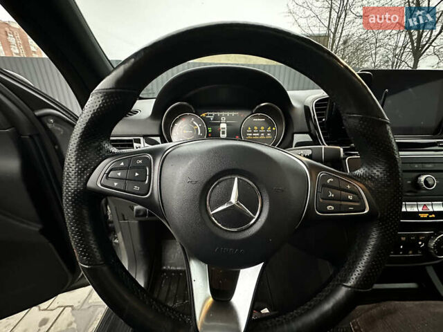 Сірий Мерседес ГЛЕ-Клас, об'ємом двигуна 3.5 л та пробігом 70 тис. км за 33500 $, фото 18 на Automoto.ua