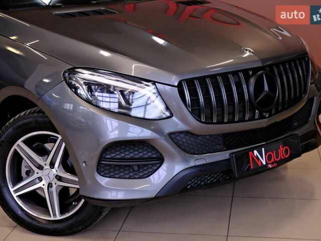 Мерседес ГЛЕ-Клас 2018 у Одесі на Automoto.ua Сірий Мерседес ГЛЕ-Клас, об'ємом двигуна 2.1 л та пробігом 170 тис. км за 33900 $, фото 6 на Automoto.ua