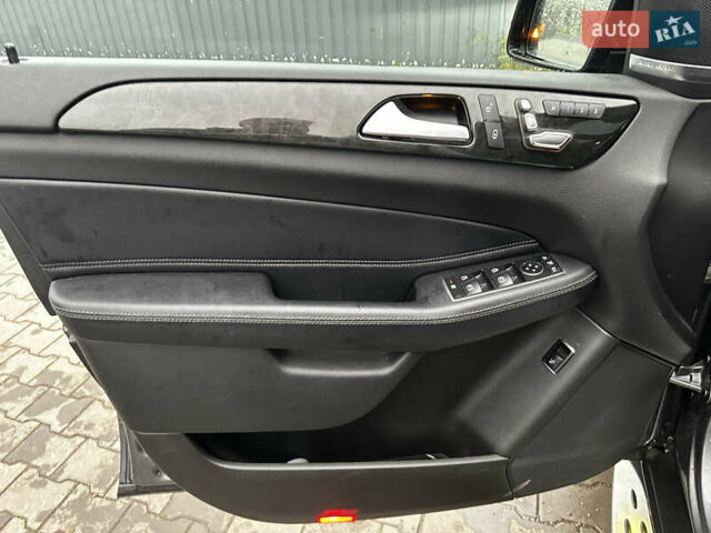Сірий Мерседес ГЛЕ-Клас, об'ємом двигуна 3.5 л та пробігом 70 тис. км за 33500 $, фото 15 на Automoto.ua