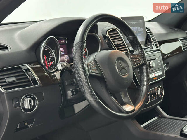 Серый Мерседес ГЛЕ-Класс, объемом двигателя 3.5 л и пробегом 40 тыс. км за 29999 $, фото 13 на Automoto.ua