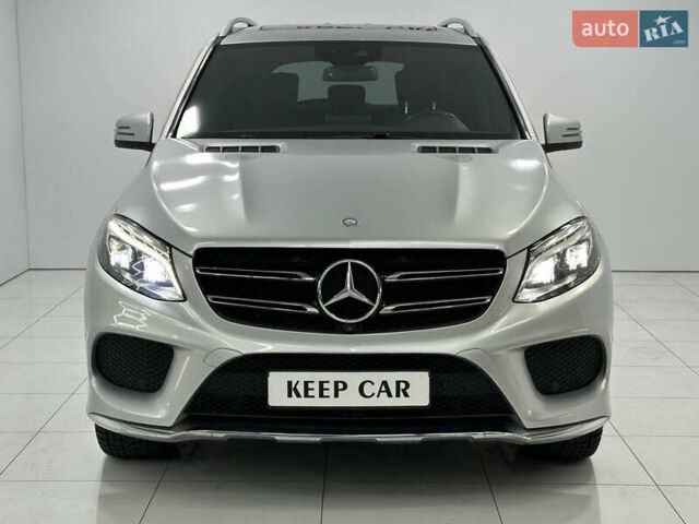 Серый Мерседес ГЛЕ-Класс, объемом двигателя 3.5 л и пробегом 40 тыс. км за 29999 $, фото 3 на Automoto.ua