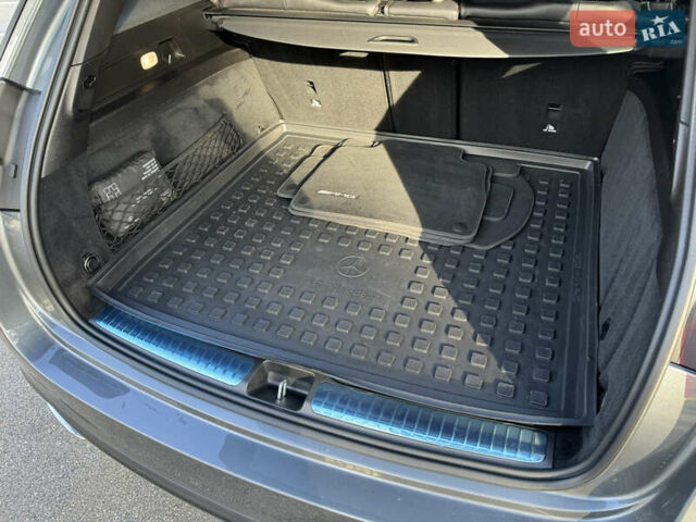 Сірий Мерседес ГЛЕ-Клас, об'ємом двигуна 2.93 л та пробігом 180 тис. км за 53500 $, фото 94 на Automoto.ua
