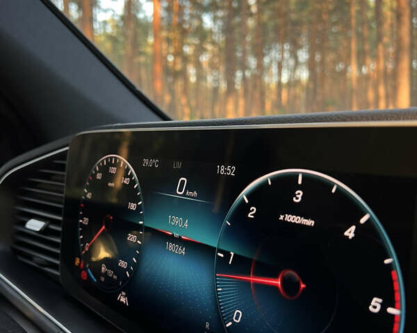Серый Мерседес ГЛЕ-Класс, объемом двигателя 2.93 л и пробегом 180 тыс. км за 68500 $, фото 10 на Automoto.ua