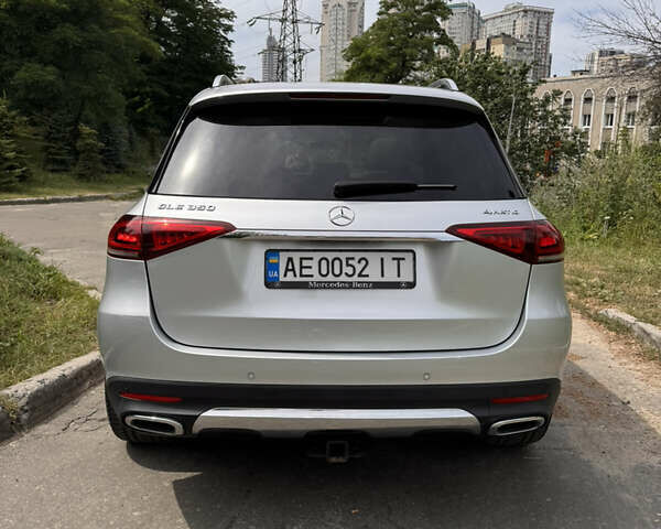 Мерседес ГЛЕ-Класс 2019 в Киеве на Automoto.ua Серый Мерседес ГЛЕ-Класс, объемом двигателя 1.99 л и пробегом 23 тыс. км за 46500 $, фото 6 на Automoto.ua