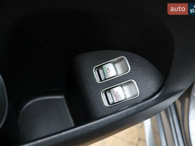 Серый Мерседес ГЛЕ-Класс, объемом двигателя 3 л и пробегом 88 тыс. км за 59900 $, фото 17 на Automoto.ua