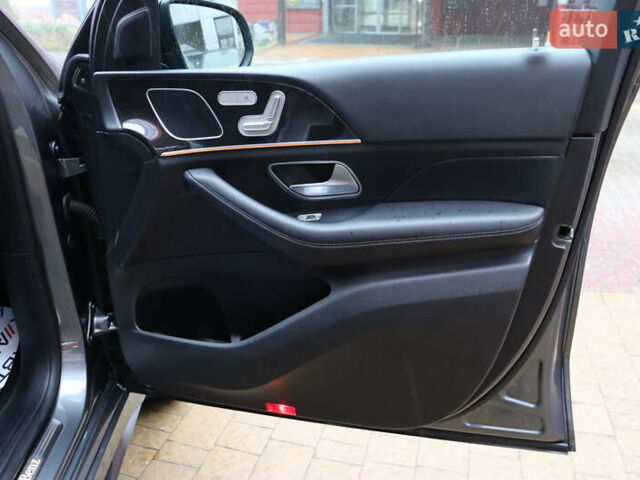 Серый Мерседес ГЛЕ-Класс, объемом двигателя 3 л и пробегом 88 тыс. км за 59900 $, фото 52 на Automoto.ua