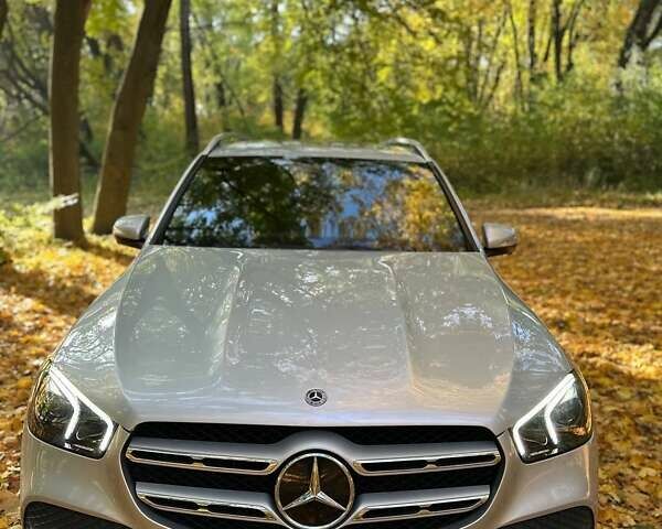 Мерседес ГЛЕ-Класс 2019 в Тернополе на Automoto.ua Серый Мерседес ГЛЕ-Класс, объемом двигателя 1.99 л и пробегом 101 тыс. км за 46300 $, фото 4 на Automoto.ua