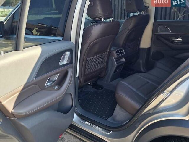Серый Мерседес ГЛЕ-Класс, объемом двигателя 3 л и пробегом 170 тыс. км за 54500 $, фото 9 на Automoto.ua