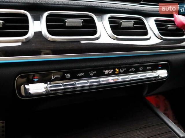 Серый Мерседес ГЛЕ-Класс, объемом двигателя 3 л и пробегом 88 тыс. км за 59900 $, фото 27 на Automoto.ua