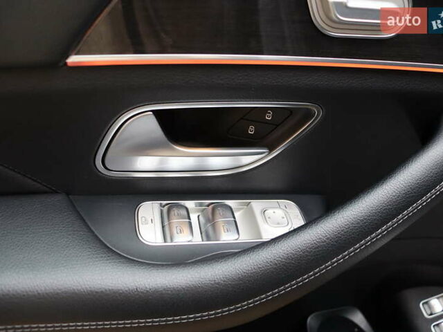 Серый Мерседес ГЛЕ-Класс, объемом двигателя 3 л и пробегом 88 тыс. км за 59900 $, фото 12 на Automoto.ua