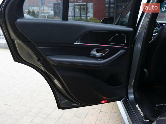 Серый Мерседес ГЛЕ-Класс, объемом двигателя 3 л и пробегом 88 тыс. км за 59900 $, фото 36 на Automoto.ua