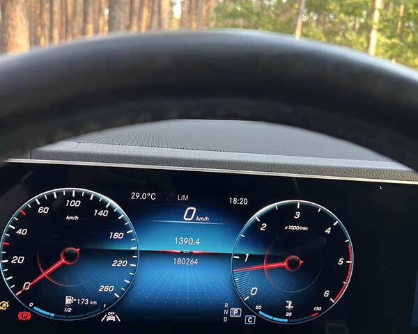 Серый Мерседес ГЛЕ-Класс, объемом двигателя 2.93 л и пробегом 180 тыс. км за 68500 $, фото 9 на Automoto.ua