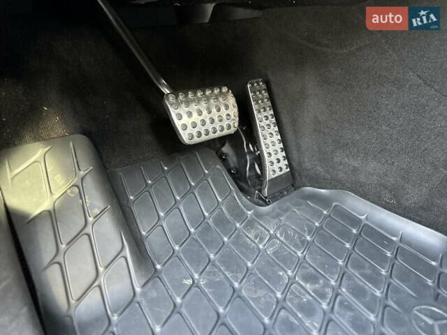 Сірий Мерседес ГЛЕ-Клас, об'ємом двигуна 2.93 л та пробігом 180 тис. км за 53500 $, фото 57 на Automoto.ua