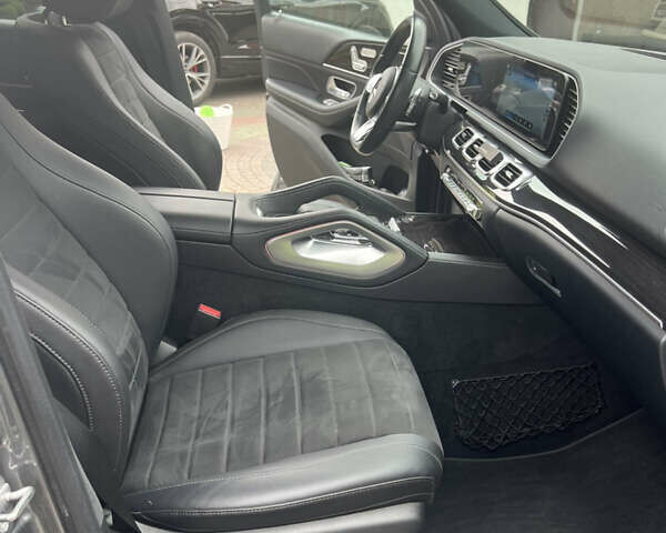 Мерседес ГЛЕ-Класс 2019 в Львове на Automoto.ua Серый Мерседес ГЛЕ-Класс, объемом двигателя 2.93 л и пробегом 87 тыс. км за 63000 $, фото 10 на Automoto.ua