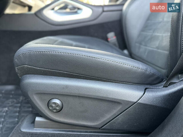 Сірий Мерседес ГЛЕ-Клас, об'ємом двигуна 2.93 л та пробігом 180 тис. км за 53500 $, фото 53 на Automoto.ua