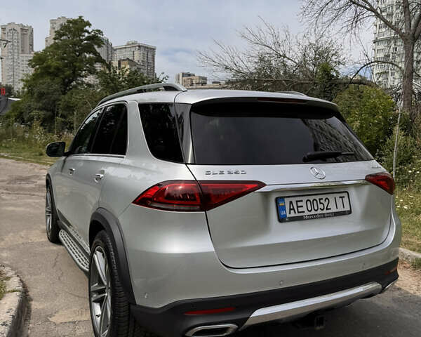 Мерседес ГЛЕ-Класс 2019 в Киеве на Automoto.ua Серый Мерседес ГЛЕ-Класс, объемом двигателя 1.99 л и пробегом 23 тыс. км за 46500 $, фото 7 на Automoto.ua