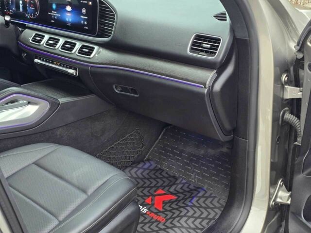 Сірий Мерседес ГЛЕ-Клас, об'ємом двигуна 1.95 л та пробігом 77 тис. км за 49999 $, фото 4 на Automoto.ua