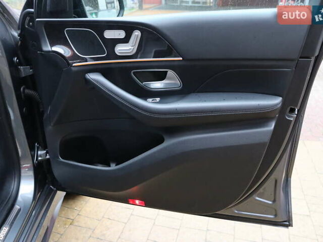 Серый Мерседес ГЛЕ-Класс, объемом двигателя 3 л и пробегом 88 тыс. км за 59900 $, фото 50 на Automoto.ua