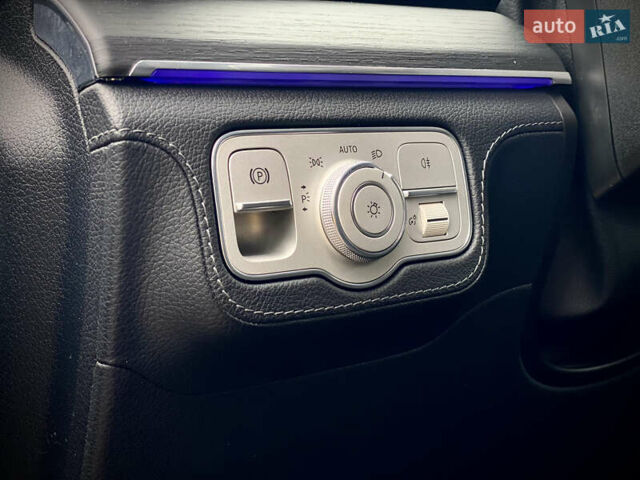 Мерседес ГЛЕ-Класс 2020 в Киеве на Automoto.ua Серый Мерседес ГЛЕ-Класс, объемом двигателя 3.98 л и пробегом 102 тыс. км за 96000 $, фото 18 на Automoto.ua