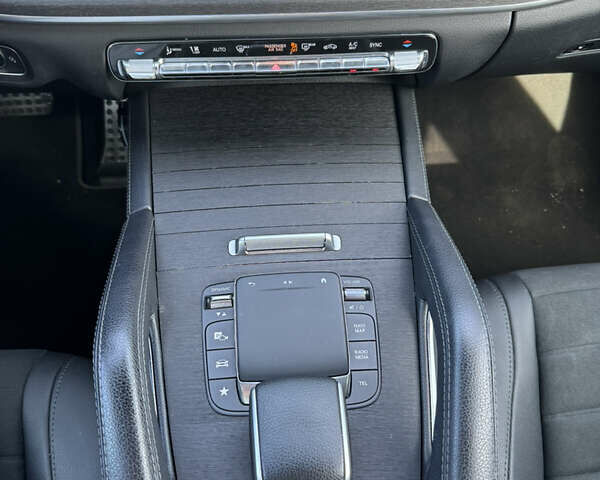 Серый Мерседес ГЛЕ-Класс, объемом двигателя 1.95 л и пробегом 66 тыс. км за 62000 $, фото 29 на Automoto.ua