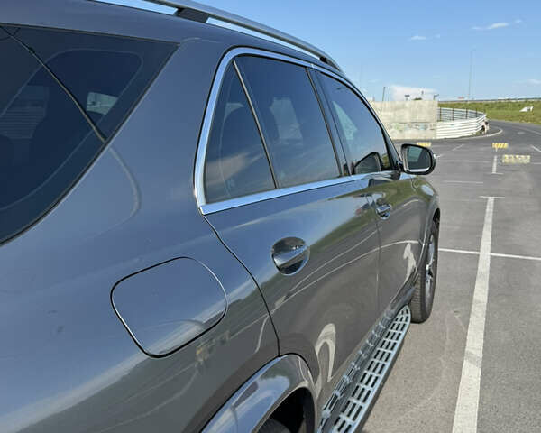 Серый Мерседес ГЛЕ-Класс, объемом двигателя 1.95 л и пробегом 66 тыс. км за 62000 $, фото 11 на Automoto.ua