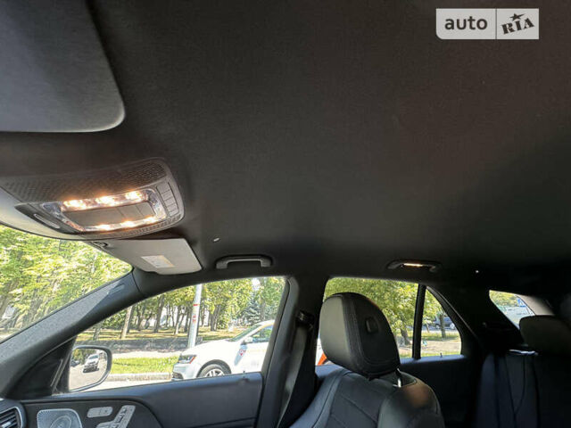 Серый Мерседес ГЛЕ-Класс, объемом двигателя 2.93 л и пробегом 56 тыс. км за 73000 $, фото 24 на Automoto.ua