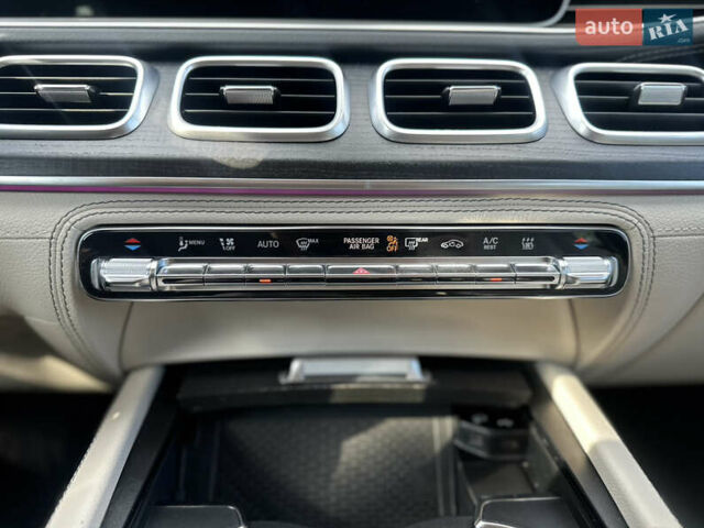 Сірий Мерседес ГЛЕ-Клас, об'ємом двигуна 1.95 л та пробігом 63 тис. км за 73000 $, фото 15 на Automoto.ua