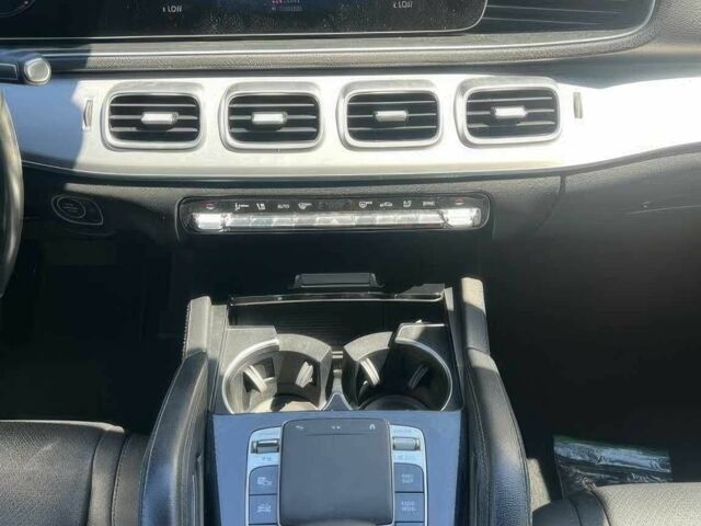 Серый Мерседес ГЛЕ-Класс, объемом двигателя 2 л и пробегом 37 тыс. км за 28000 $, фото 10 на Automoto.ua