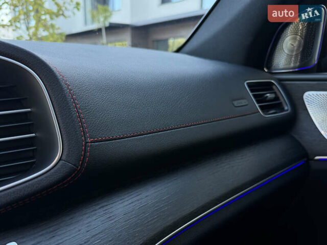 Серый Мерседес ГЛЕ-Класс, объемом двигателя 3 л и пробегом 85 тыс. км за 85900 $, фото 39 на Automoto.ua