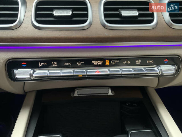 Серый Мерседес ГЛЕ-Класс, объемом двигателя 2 л и пробегом 67 тыс. км за 53000 $, фото 25 на Automoto.ua