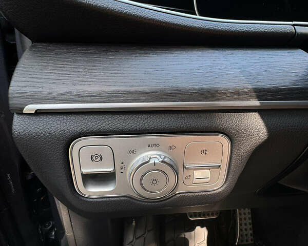 Серый Мерседес ГЛЕ-Класс, объемом двигателя 2.93 л и пробегом 56 тыс. км за 73000 $, фото 25 на Automoto.ua