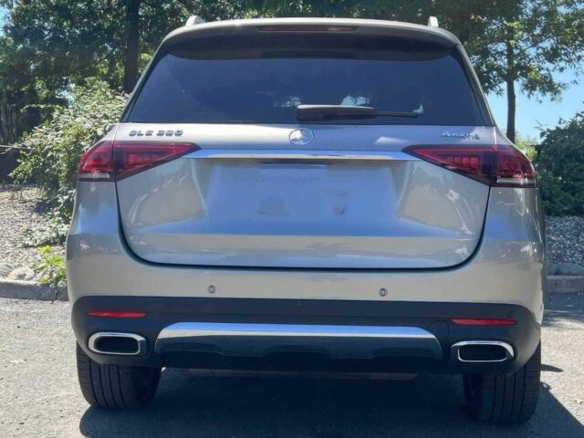 Серый Мерседес ГЛЕ-Класс, объемом двигателя 2 л и пробегом 37 тыс. км за 28000 $, фото 4 на Automoto.ua