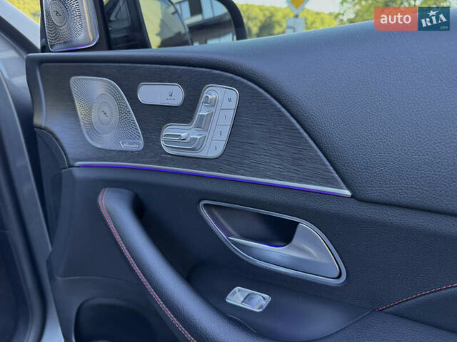 Серый Мерседес ГЛЕ-Класс, объемом двигателя 3 л и пробегом 85 тыс. км за 85900 $, фото 66 на Automoto.ua