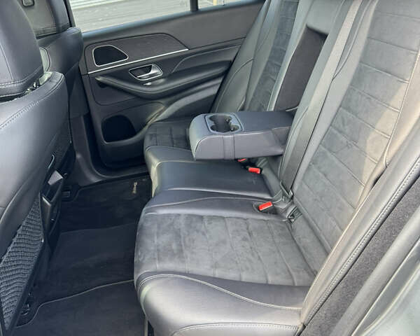 Сірий Мерседес ГЛЕ-Клас, об'ємом двигуна 1.95 л та пробігом 66 тис. км за 61500 $, фото 23 на Automoto.ua