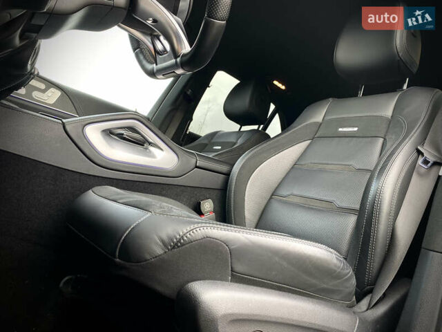Мерседес ГЛЕ-Класс 2020 в Киеве на Automoto.ua Серый Мерседес ГЛЕ-Класс, объемом двигателя 3.98 л и пробегом 102 тыс. км за 96000 $, фото 24 на Automoto.ua
