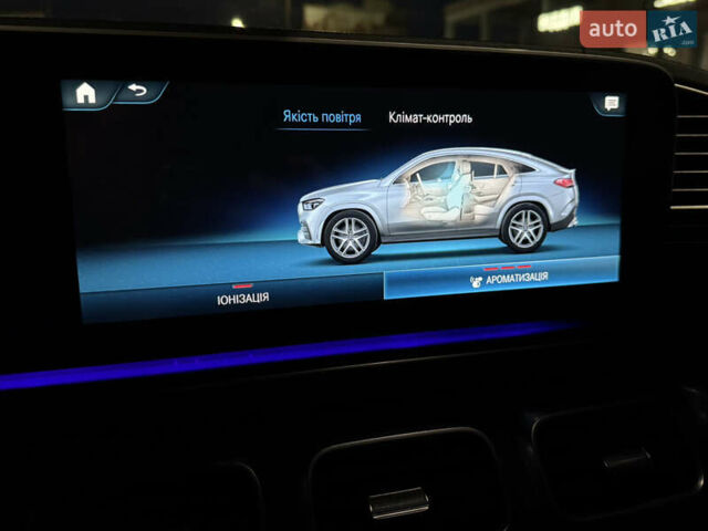 Серый Мерседес ГЛЕ-Класс, объемом двигателя 3 л и пробегом 85 тыс. км за 85900 $, фото 47 на Automoto.ua