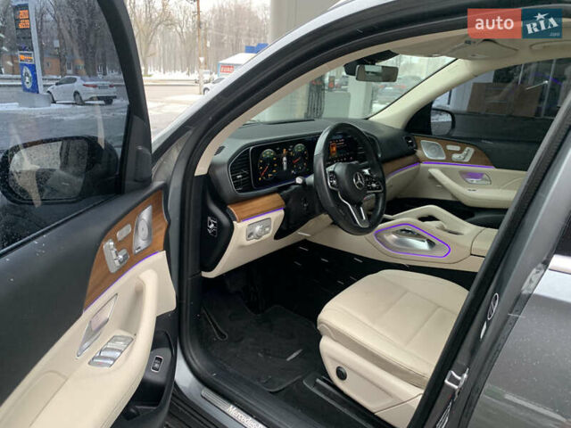 Серый Мерседес ГЛЕ-Класс, объемом двигателя 2 л и пробегом 67 тыс. км за 53000 $, фото 20 на Automoto.ua