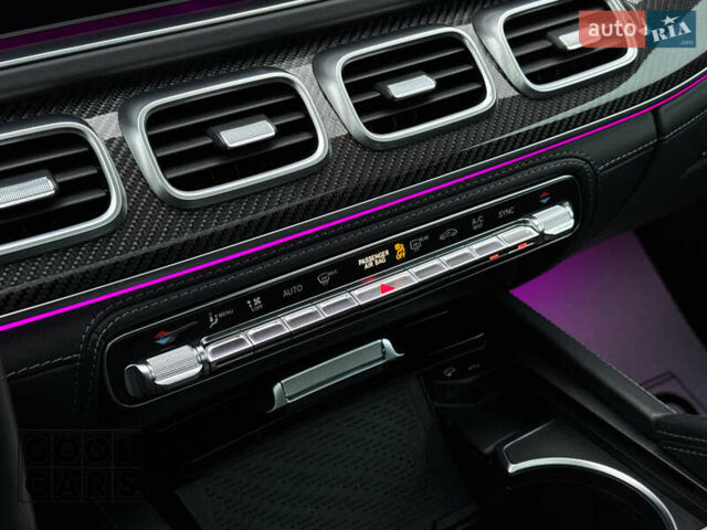 Серый Мерседес ГЛЕ-Класс, объемом двигателя 3 л и пробегом 83 тыс. км за 77500 $, фото 42 на Automoto.ua