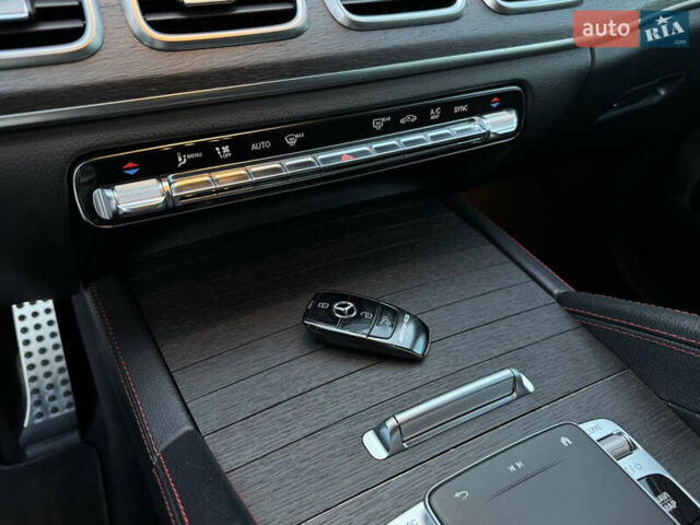 Серый Мерседес ГЛЕ-Класс, объемом двигателя 3 л и пробегом 80 тыс. км за 88000 $, фото 56 на Automoto.ua