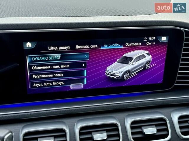 Серый Мерседес ГЛЕ-Класс, объемом двигателя 1.95 л и пробегом 75 тыс. км за 73900 $, фото 69 на Automoto.ua