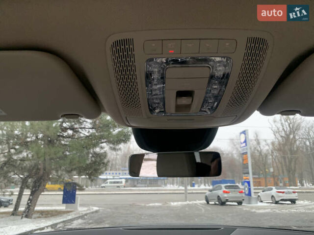 Серый Мерседес ГЛЕ-Класс, объемом двигателя 2 л и пробегом 67 тыс. км за 53000 $, фото 35 на Automoto.ua