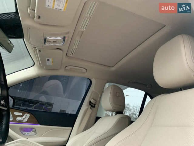 Серый Мерседес ГЛЕ-Класс, объемом двигателя 2 л и пробегом 67 тыс. км за 53000 $, фото 28 на Automoto.ua