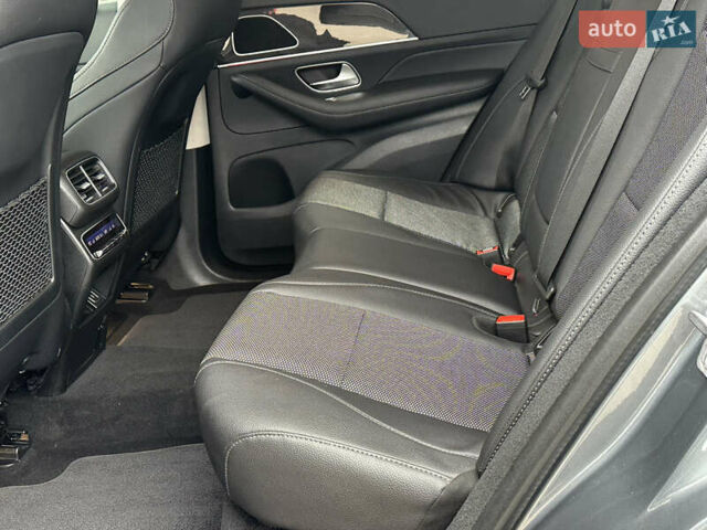 Серый Мерседес ГЛЕ-Класс, объемом двигателя 3 л и пробегом 60 тыс. км за 72000 $, фото 16 на Automoto.ua