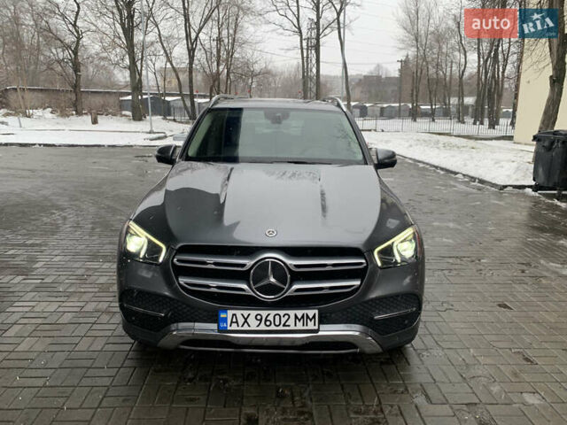 Серый Мерседес ГЛЕ-Класс, объемом двигателя 2 л и пробегом 67 тыс. км за 53000 $, фото 3 на Automoto.ua