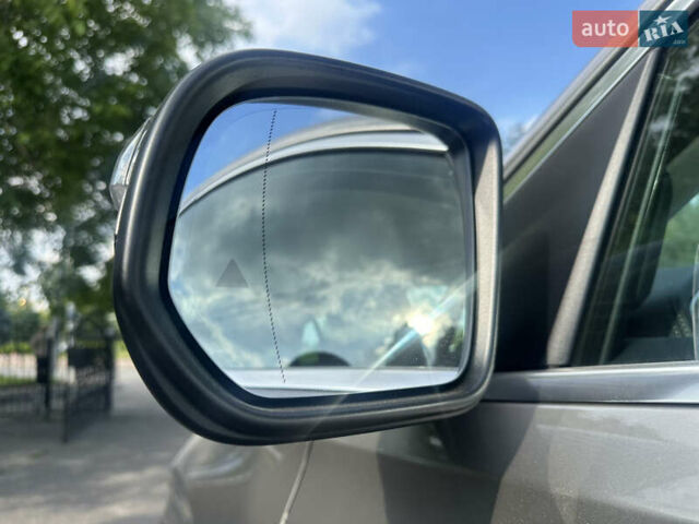 Сірий Мерседес ГЛЕ-Клас, об'ємом двигуна 1.95 л та пробігом 63 тис. км за 73000 $, фото 5 на Automoto.ua