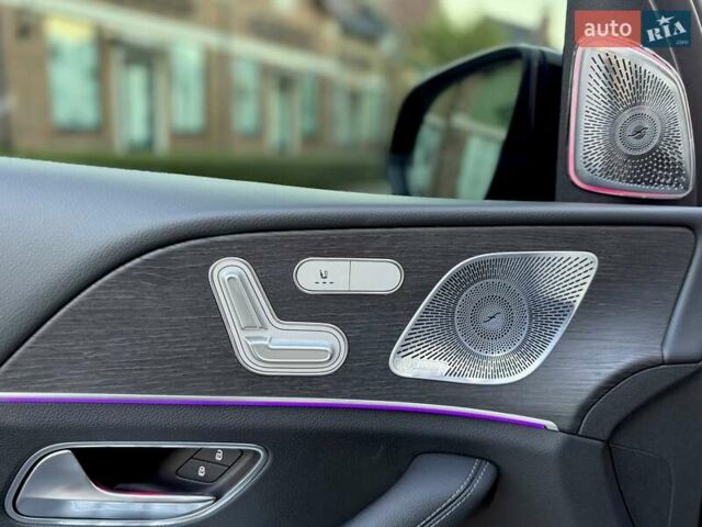 Серый Мерседес ГЛЕ-Класс, объемом двигателя 1.95 л и пробегом 75 тыс. км за 73900 $, фото 51 на Automoto.ua