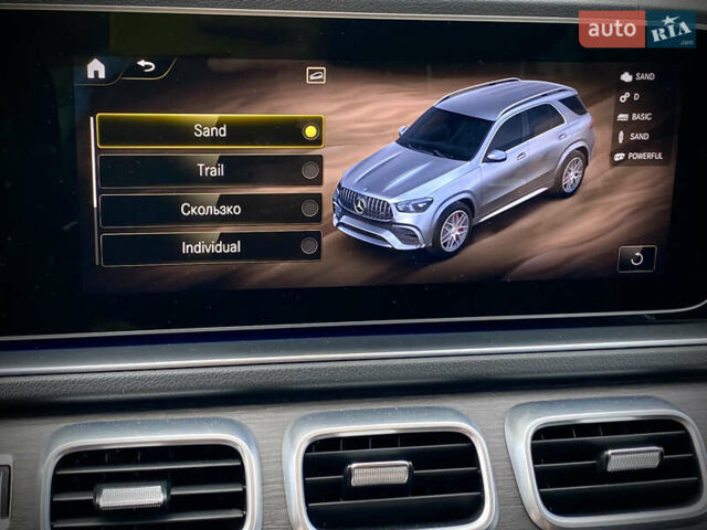 Мерседес ГЛЕ-Класс 2020 в Киеве на Automoto.ua Серый Мерседес ГЛЕ-Класс, объемом двигателя 3.98 л и пробегом 102 тыс. км за 96000 $, фото 49 на Automoto.ua