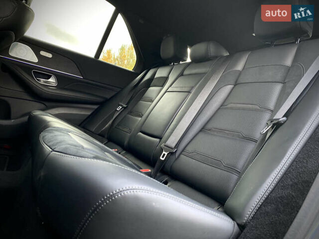 Мерседес ГЛЕ-Класс 2020 в Киеве на Automoto.ua Серый Мерседес ГЛЕ-Класс, объемом двигателя 3.98 л и пробегом 102 тыс. км за 96000 $, фото 30 на Automoto.ua