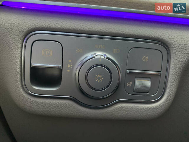 Серый Мерседес ГЛЕ-Класс, объемом двигателя 2 л и пробегом 67 тыс. км за 53000 $, фото 43 на Automoto.ua